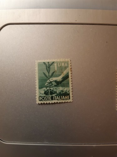 Francobollo poste italiane - ,