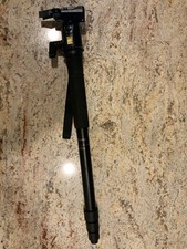Monopiede Indro con testa
