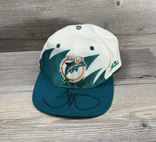 Cappello a scatto anni 90 logo Athletic Miami Dolphins denti di squalo proline Tyreek Hill auto?