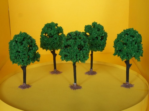 Alberi verde chiaro - , per