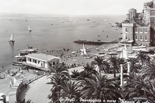 Cartolina - Ge-Pegli - Passeggiata a Mare - Regata di Vele - 1954