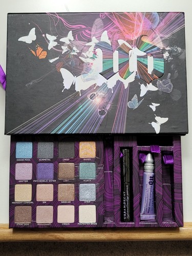 Urban decay shadow book - shadow, 4