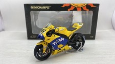 MIN122063046 Minichamps Yamaha