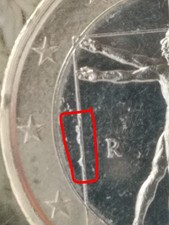 Moneta 1€ Italia 2024 con Eccesso di conio sulla linea sx dell'Uomo Vitruviano