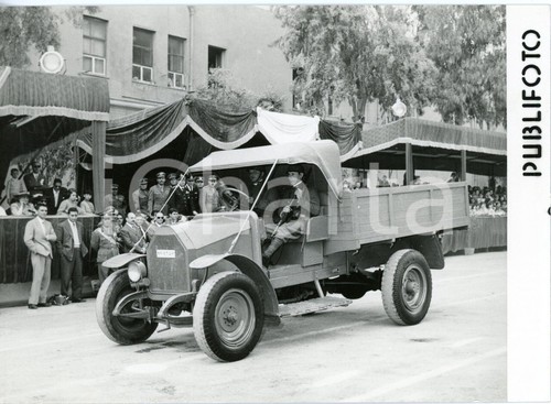 1957 napoli festa - 1957, servizio