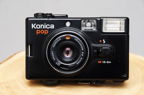 Konica pop fotocamera mirino