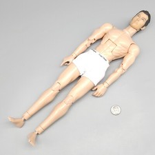 1:6 Triade Toys Omega corpo