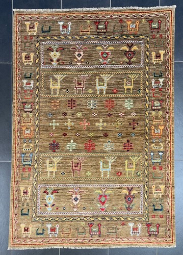 Tappeto orientale annodato - , a