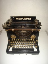 MACCHINA DA SCRIVERE D'EPOCA - ANTICA - MERCEDES DA TAVOLO MOD 3 ANNO 1908