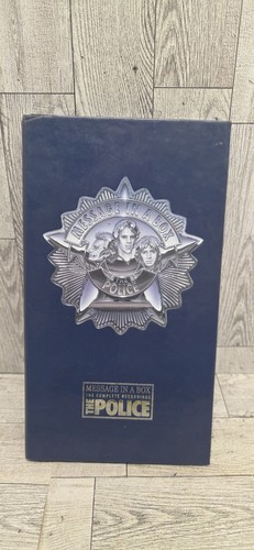The police message box - message, a