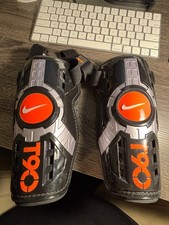 Nike parastinchi T90 Large da