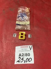 originaleun fregio "8" per