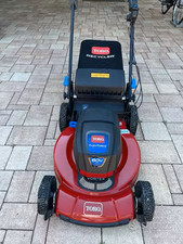 Rasaerba Toro a batteria con