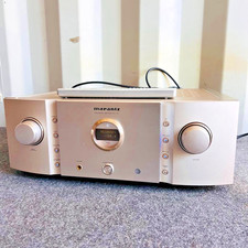 Amplificatore stereo integrato