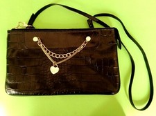Borsa pochette con tracolla
