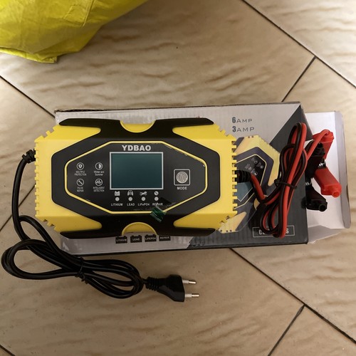 Carica batteria auto - auto, 12v