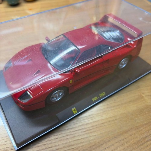 Modellino ferrari f40 1987 - modellino,