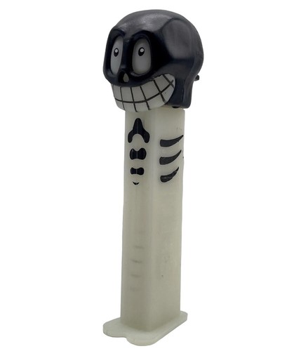 Pez halloween glow dark - halloween, in