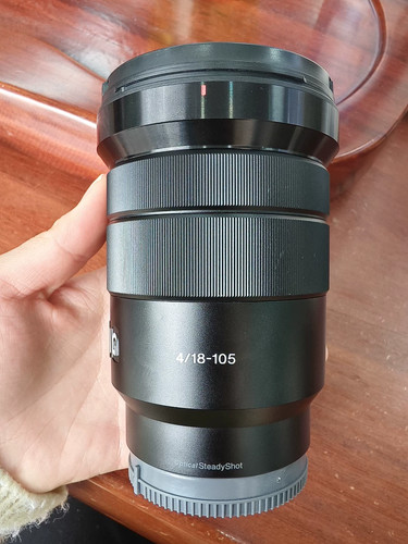 Sony 105 f 4 0 - mm, f/4.0