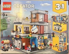 LEGO 31097 Townhouse Pet Shop
