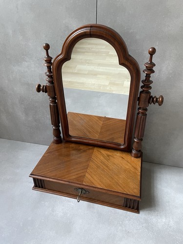 Antico specchio trucco - da,