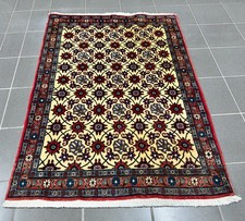 Tappeto persiano annodato a