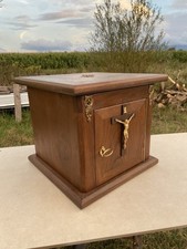 Tabernacolo grande in legno di castagno ,40x40x35 Handmade Tabernacle