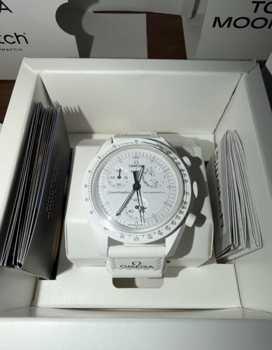 Omega swatch moonswatch - omega,