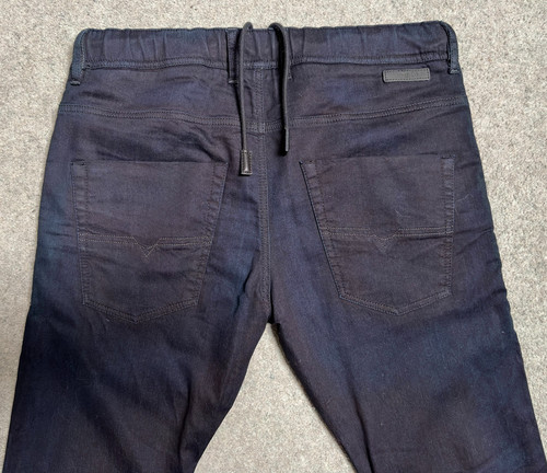 Jeans uomo nuovi senza