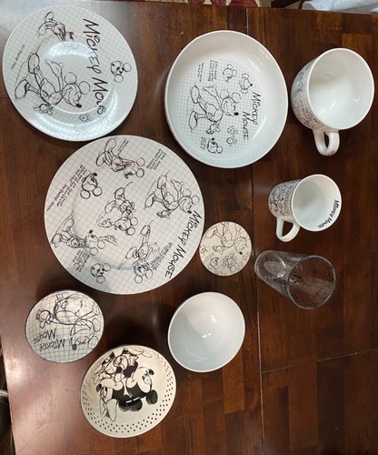 Lotto piatti disney - 50+,