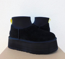 UGG STIVALI PLATFORM CLASSICI