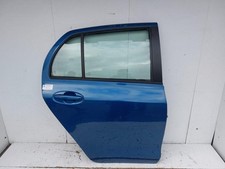 670030D110 PORTA POSTERIORE DX