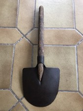 Pelle portative modèle 1916 -