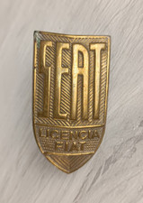 SEAT - STEMMA IN METALLO PER AUTO - ANNI 60 - 4,5X2,5 CM - RARO