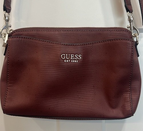 Borsa tracolla piccola guess - a,