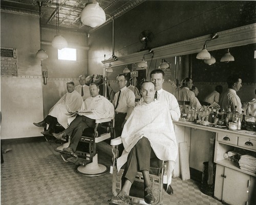 Vintage tre sedie barbiere