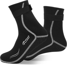 Calzari Neoprene, Calzari in