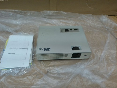 Proiettore digitale lcd - 3m, x20