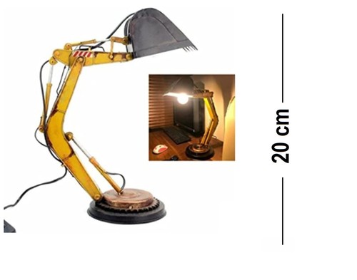 Lampada scrivania creativa - scrivania,
