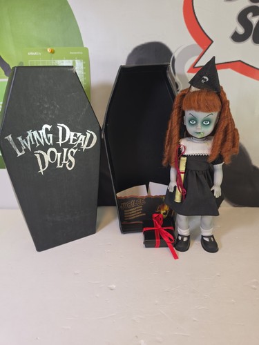 2005 mezco toyz living dead - 2005,