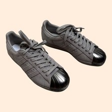 Sneakers Adidas Superstar punta a conchiglia in metallo