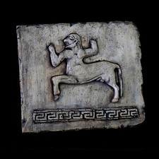 SCULTURA BASSORILIEVO CENTAURO