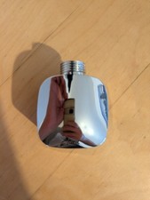 Presa a muro quadrata Rina