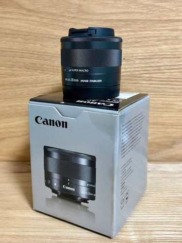 Canon 28mm 5 macro - 28mm, f3.5