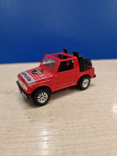 Maisto suzuki samurai 413 - maisto,