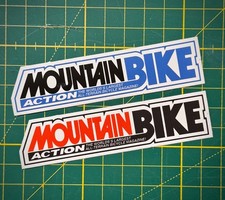 2 adesivi Yeti azione mountain