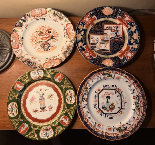 Antico set quattro piatti - set,