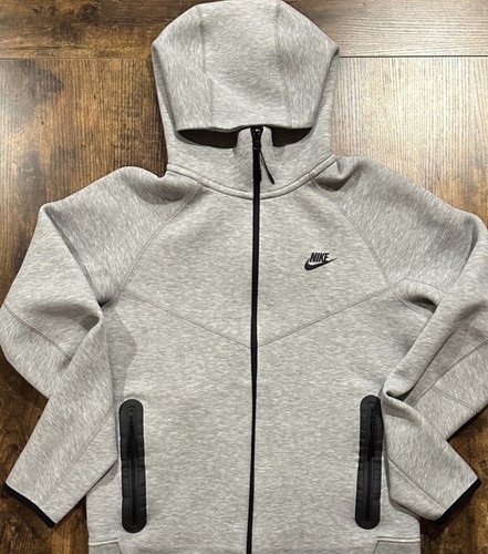 Grey nike tech - nike,