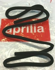 AP8220407 GUARNIZIONE BAULETTO 7X8 NERA  APRILIA SCARABEO - MOJITO - AMICO - SR
