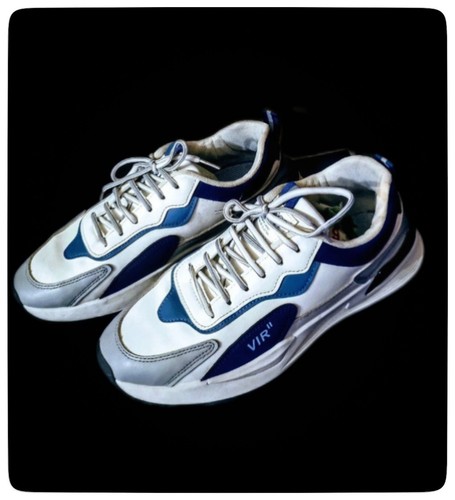 Paio scarpe sportive - paio,